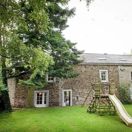 Casa vacanze Lavish Farmhouse In Ambly With Forest View Nassogne
